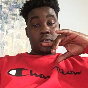 Meet your Posher, Ashton